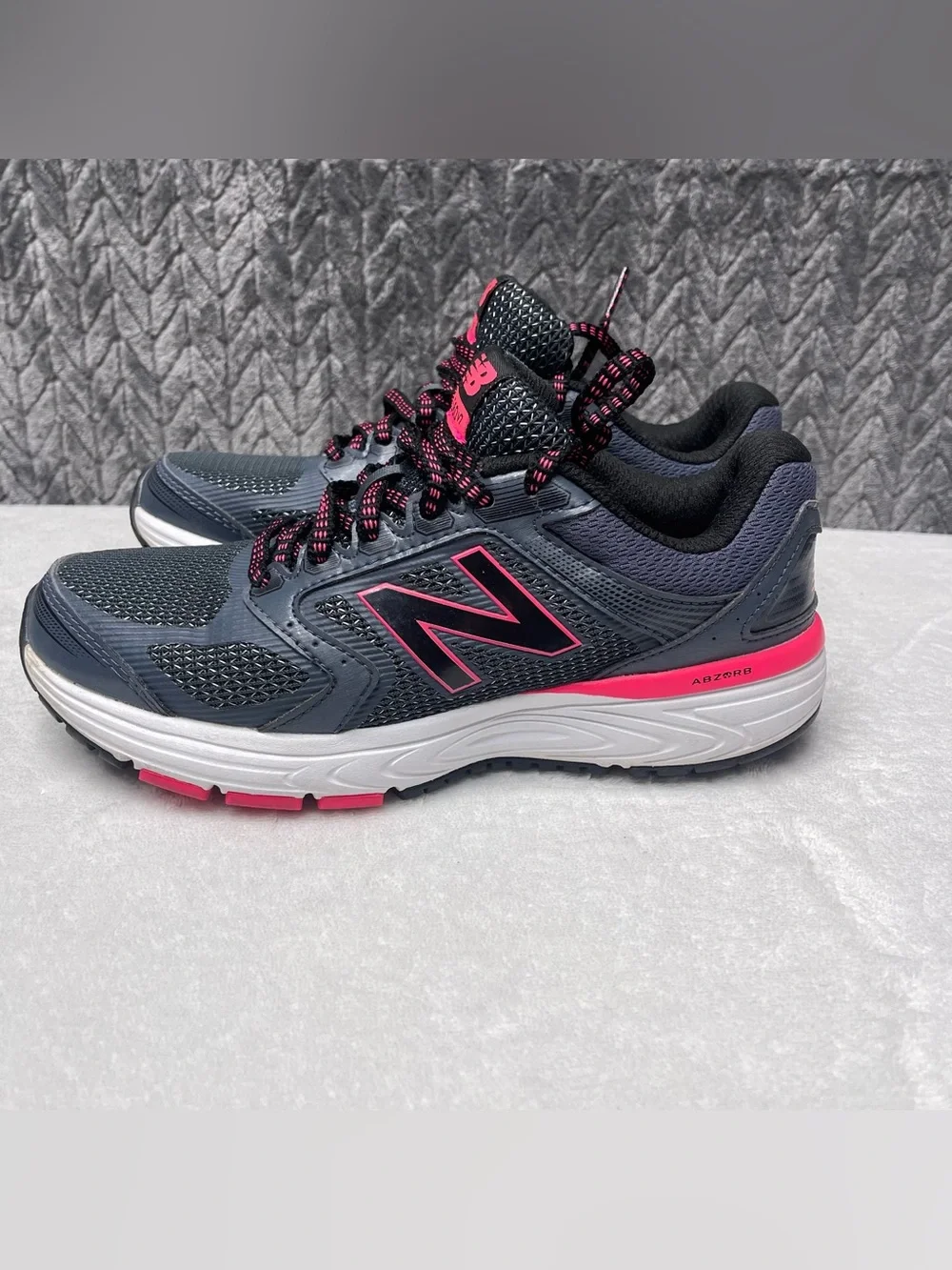 New Balance 560v7 Women's Running Shoes Size 5 Dark Grey Pink W560LG7 Tech Mesh